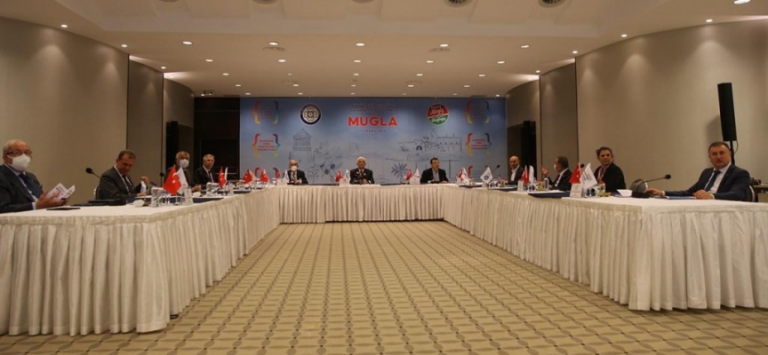 CHP’li büyükşehir belediye başkanları Muğla’da toplandı